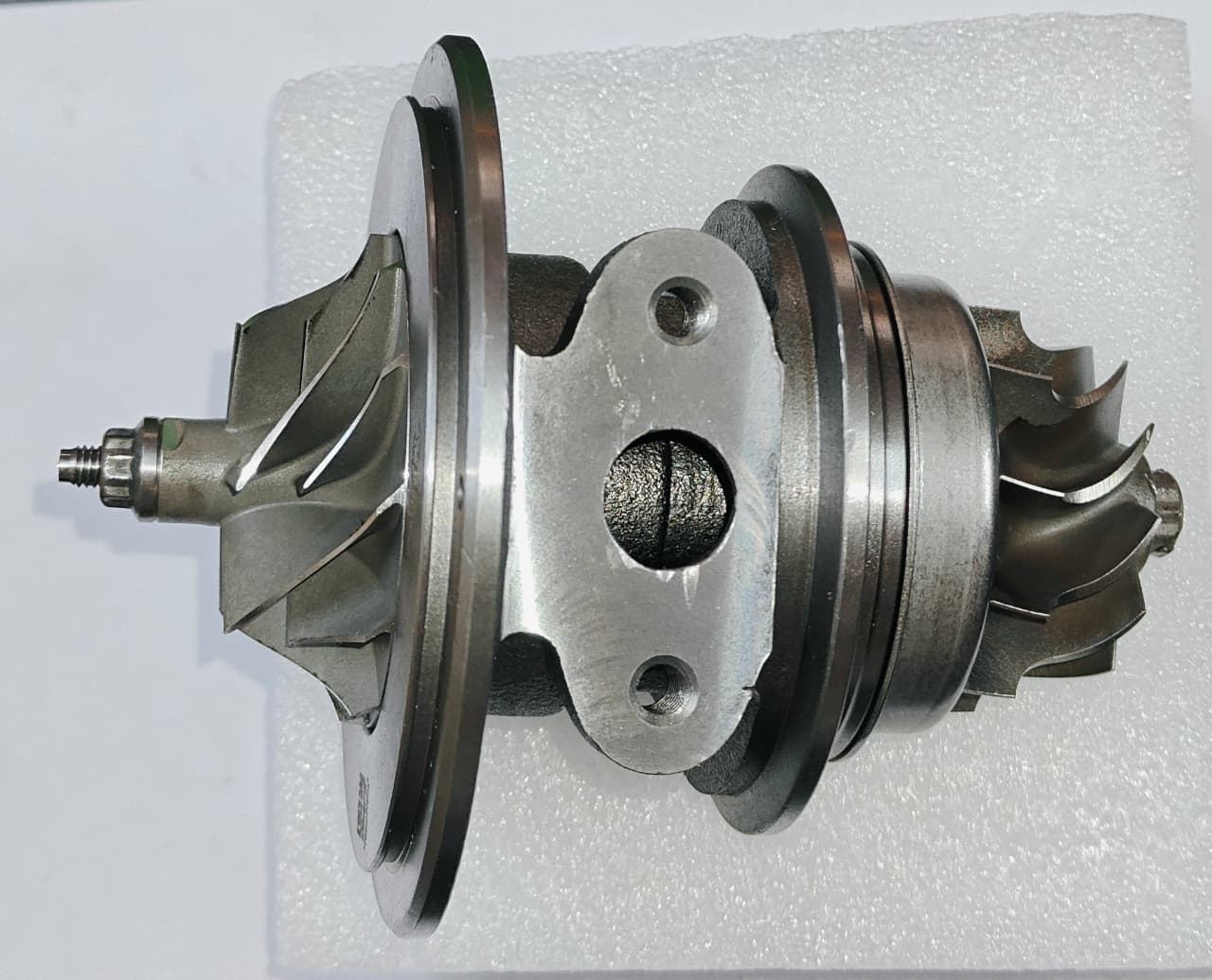 TurboCore Assembly for Eicher truck (HE-200)